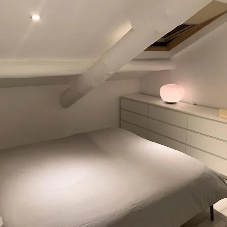 Apartament Cozy Attic Mediolan